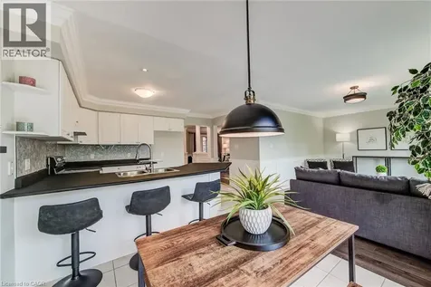 182 Kerwood Drive Cambridge ON N3C 4H7