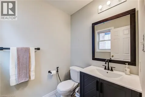 182 Kerwood Drive Cambridge ON N3C 4H7