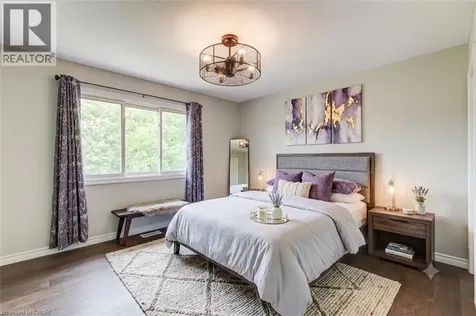 182 Kerwood Drive Cambridge ON N3C 4H7