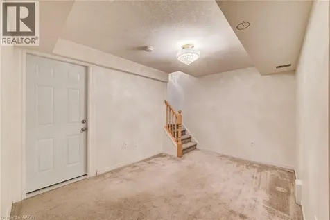 182 Kerwood Drive Cambridge ON N3C 4H7