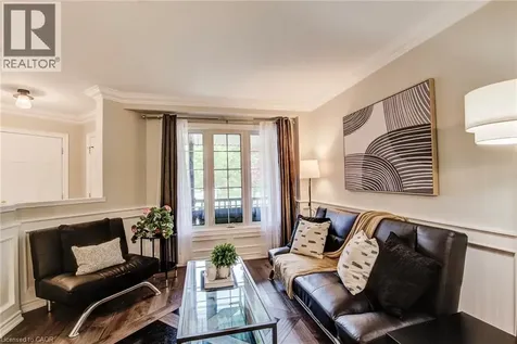 182 Kerwood Drive Cambridge ON N3C 4H7