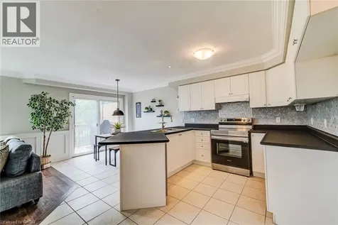 182 Kerwood Drive Cambridge ON N3C 4H7