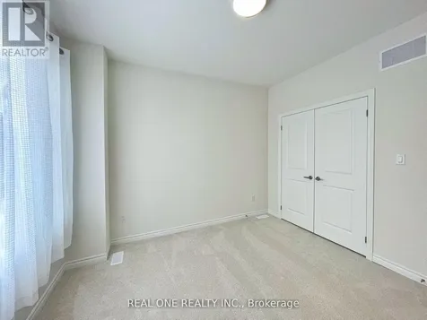 1013 Pisces Trail Pickering ON L0H 1J0