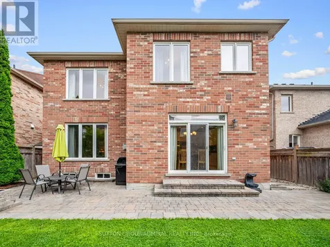 23 Kerr Lane Aurora ON L4G 0E5