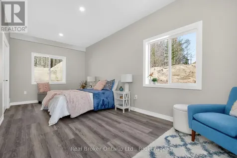90 14 Corners East Tiny ON L9M 2H7