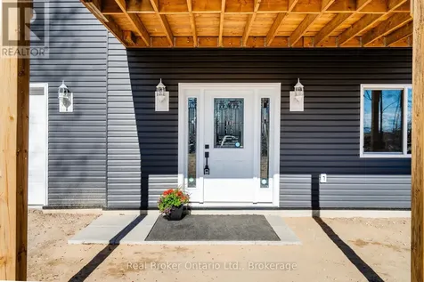 90 14 Corners East Tiny ON L9M 2H7