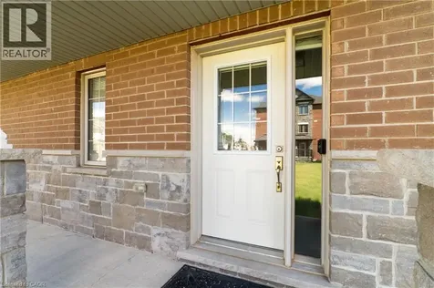104 Monarch Woods Drive Waterloo ON N2P 2J6