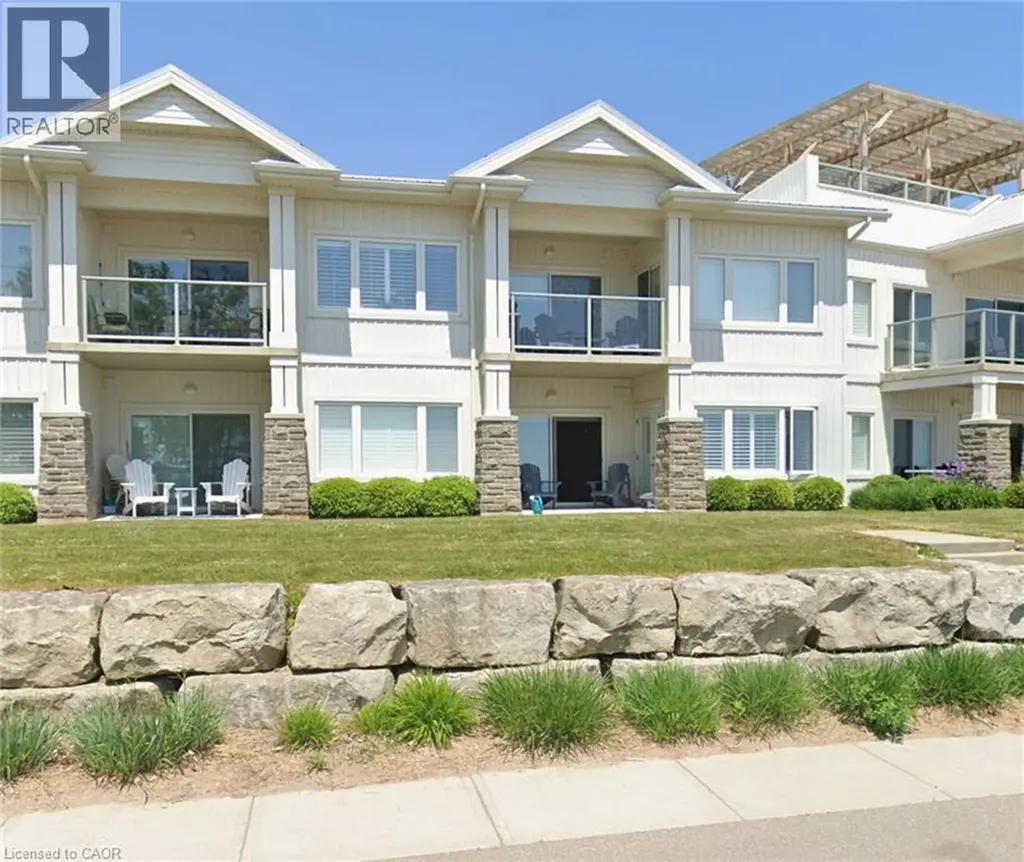 12 Erie Boulevard Long Point ON N0E 1M0