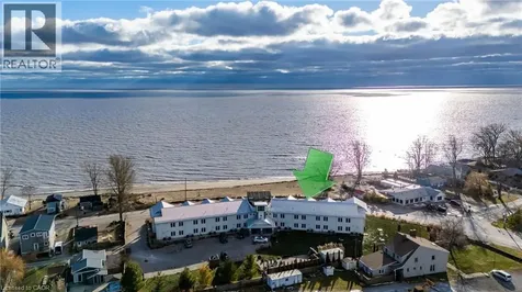 12 Erie Boulevard Long Point ON N0E 1M0