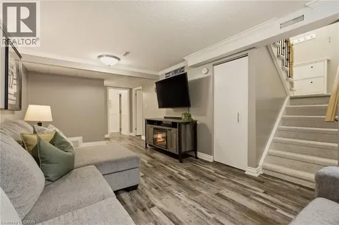 80 Wendover Drive Hamilton ON L9C 5X5