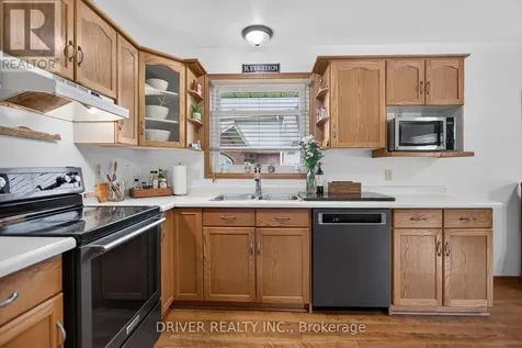 24 Hawthorne Crescent Aylmer ON N5H 3C3