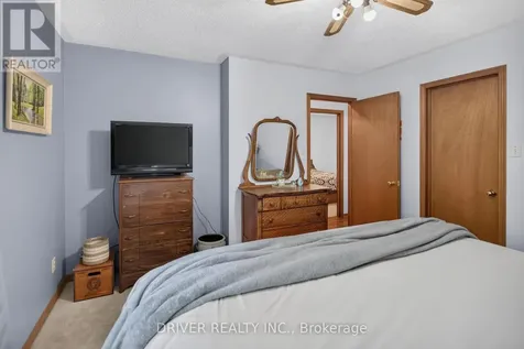 24 Hawthorne Crescent Aylmer ON N5H 3C3