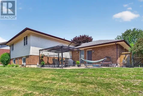 24 Hawthorne Crescent Aylmer ON N5H 3C3