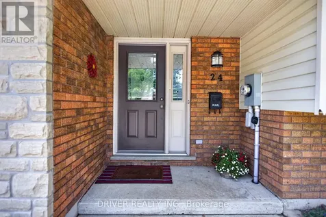 24 Hawthorne Crescent Aylmer ON N5H 3C3