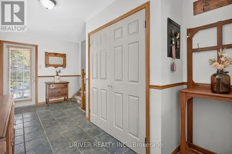 24 Hawthorne Crescent Aylmer ON N5H 3C3