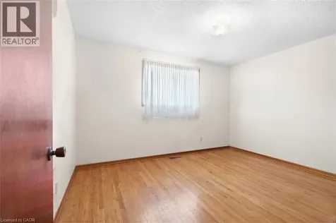 45 Juniper Drive Stoney Creek ON L8E 4C7