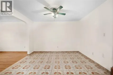 45 Juniper Drive Stoney Creek ON L8E 4C7