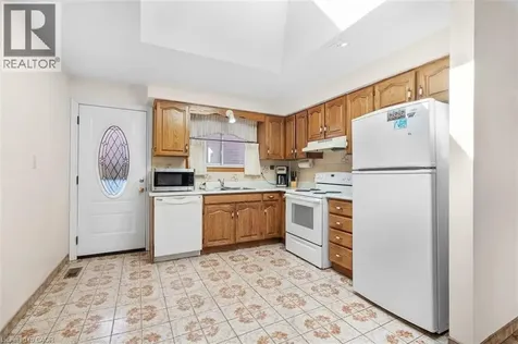 45 Juniper Drive Stoney Creek ON L8E 4C7