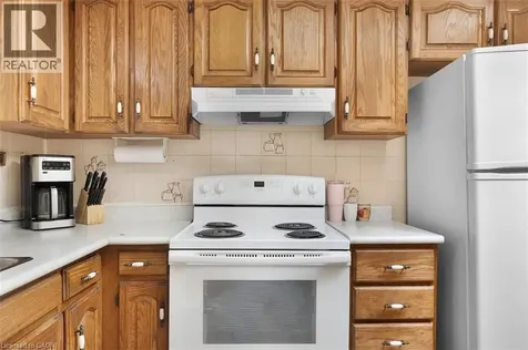 45 Juniper Drive Stoney Creek ON L8E 4C7