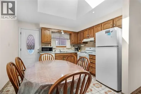 45 Juniper Drive Stoney Creek ON L8E 4C7