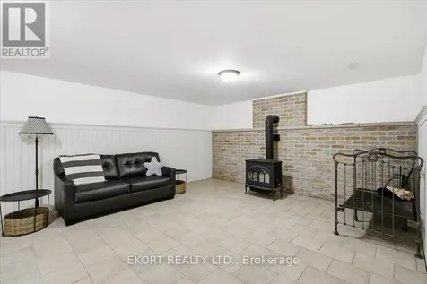 431 Moira Road Centre Hastings ON K0K 3E0