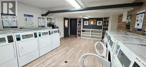 3900 Wyandotte Street East Windsor ON N8Y 1B3