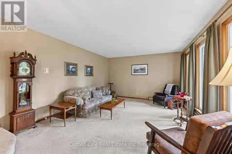 40 Parkdale Avenue Tillsonburg ON N4G 4C6