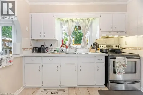 1021 Falgarwood Drive Oakville ON L6H 1N7