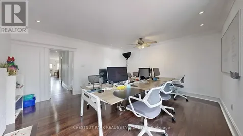 9 Edgedale Road Toronto (north St. James Town) ON M4X 1N5