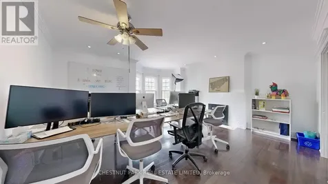 9 Edgedale Road Toronto (north St. James Town) ON M4X 1N5