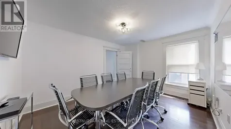 9 Edgedale Road Toronto (north St. James Town) ON M4X 1N5