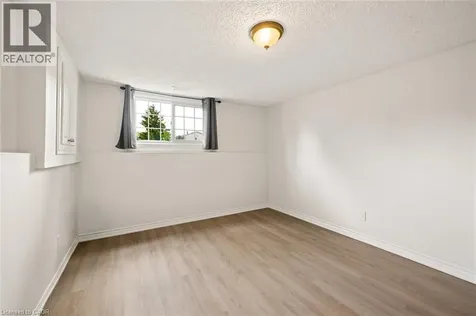 154 Graham Crescent Stratford ON N5A 7G5
