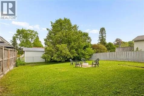 154 Graham Crescent Stratford ON N5A 7G5