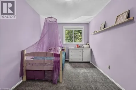 49 Birchpark Drive Grimsby ON L3M 4M9