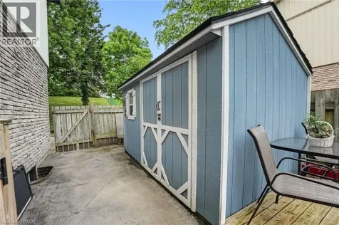 49 Birchpark Drive Grimsby ON L3M 4M9