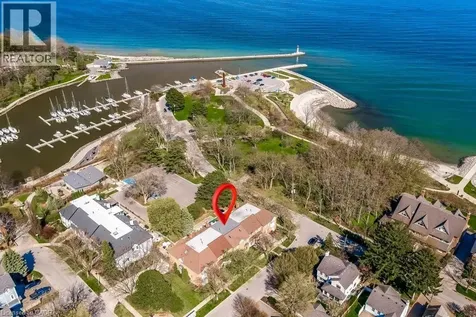 21 Chisholm Street Oakville ON L6K 3W2