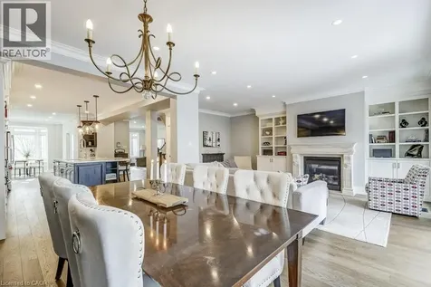 21 Chisholm Street Oakville ON L6K 3W2