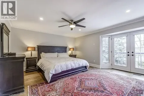 21 Chisholm Street Oakville ON L6K 3W2