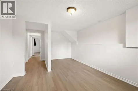 154 Graham Crescent Stratford ON N5A 7G5