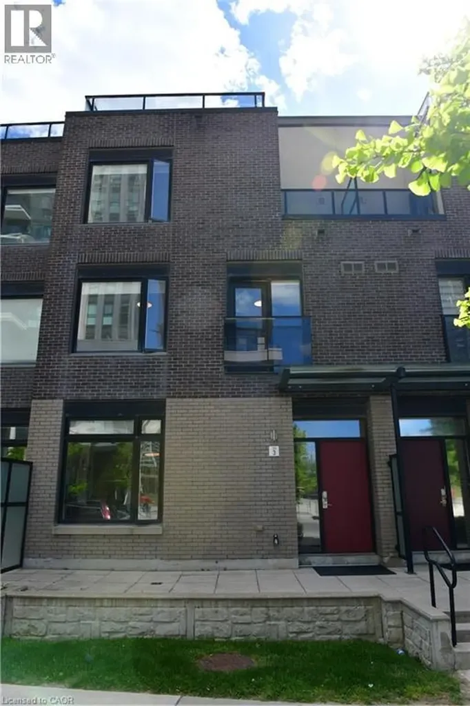 4080 Parkside Village Drive Mississauga ON L5B 0K2