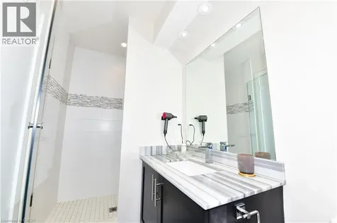 4080 Parkside Village Drive Mississauga ON L5B 0K2