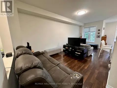 26 Greenwood Drive Essa (angus) ON L0M 1B5