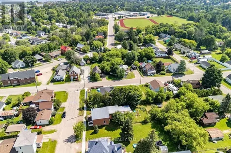 459 Somerset Street Pembroke ON K8A 4C5