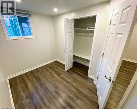 3824 Milkwood Crescent Mississauga ON L5N 8H4