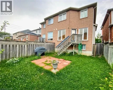 3824 Milkwood Crescent Mississauga ON L5N 8H4