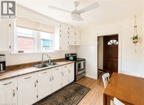 47 Weir Street South Hamilton ON L8K 3A3