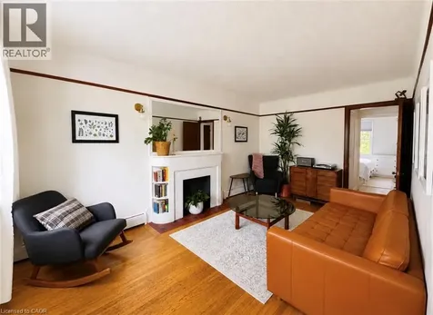47 Weir Street South Hamilton ON L8K 3A3