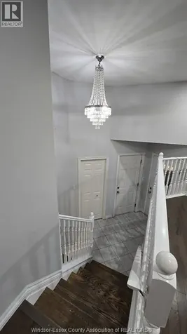 1059 Silverdale Drive Windsor ON N9G 2S1