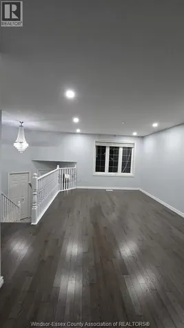 1059 Silverdale Drive Windsor ON N9G 2S1