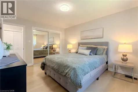 80 Chilton Drive Stoney Creek ON L8J 1M4
